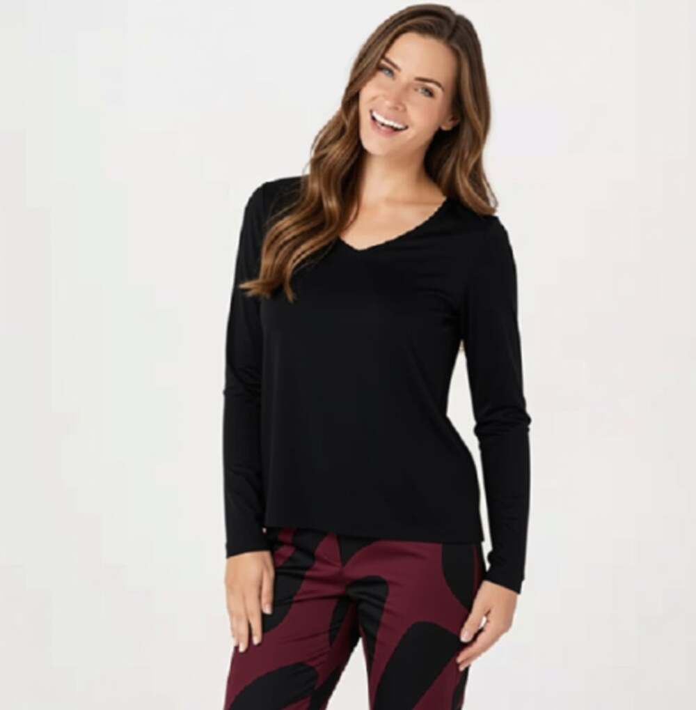 Susan Graver Modern Essential Knit V-Neck Tunic Blouse, Black, Size 1X